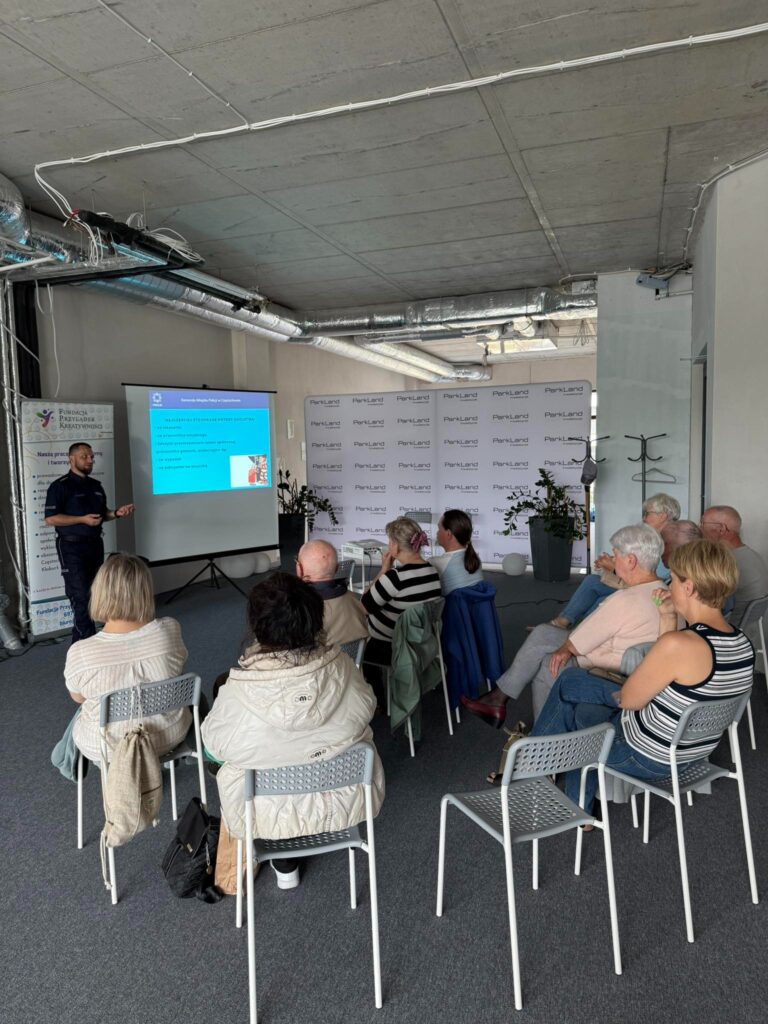 517951423_720649390729975_440362